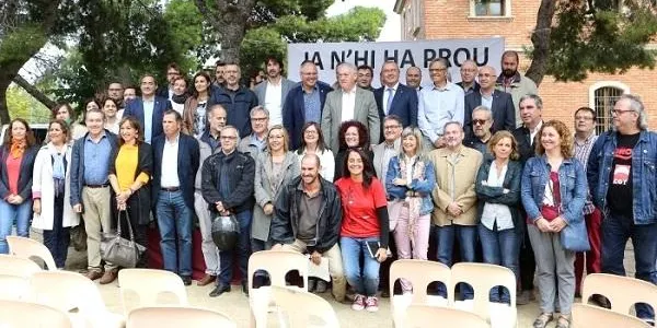 Les plataformes de defensa del ferrocarril i els alcaldes proposen la interconnexió entre la línia de l’AVE i la de costa a Altafulla