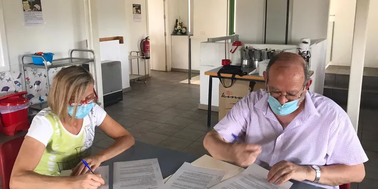 L’Ajuntament de Valls signa el conveni amb l’Associació Solidària la Teulada
