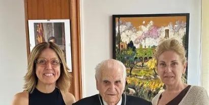 Torà ofereix un reconeixement al seu veí centenari
