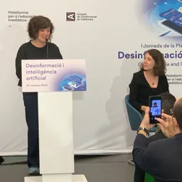 Marta Montagut (URV) Desinformació i Intel·ligència Artificial - episode art