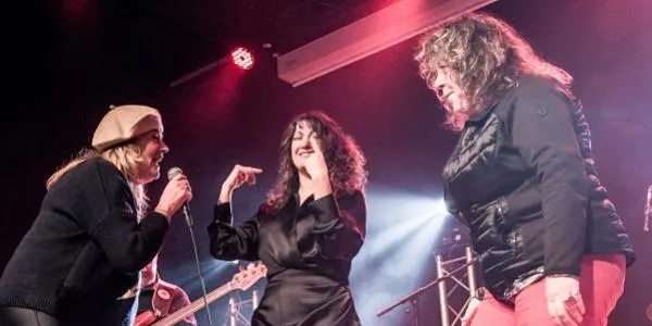 Agustí Mas Blues Explosion, Kitflus i Silver Bluesers omplen el Casal La Violeta