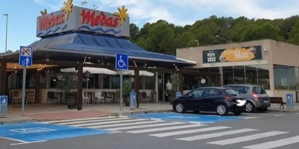Detenen dos homes per furts a l’àrea del Mèdol