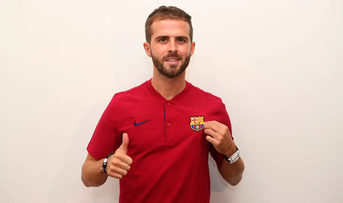 Pjanic serà presentat dimarts com a nou jugador del Barça