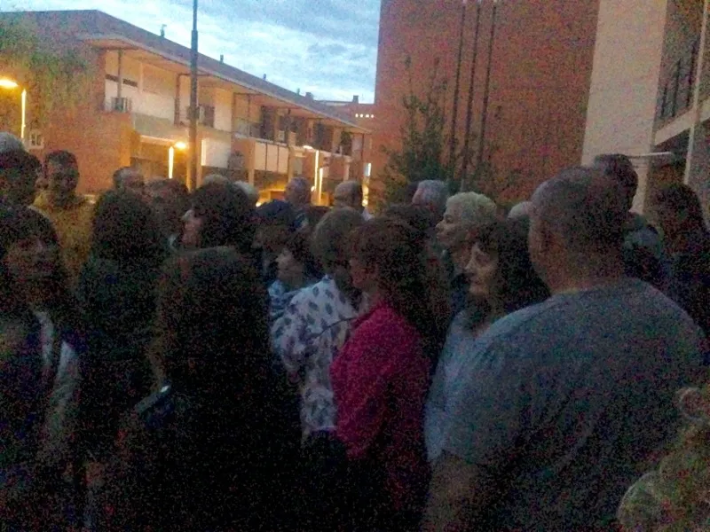 Els veïns de Can Rosés protesten per la futura obertura d’un centre de menors al barri