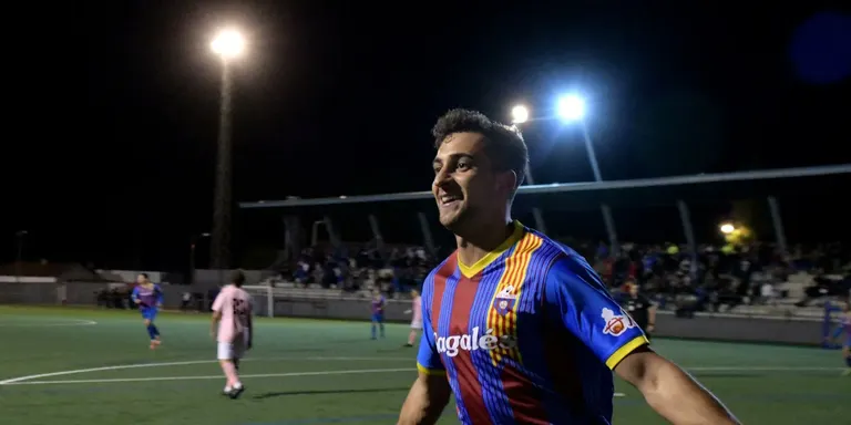 El Caldes recupera el bon to amb una golejada contra el Manlleu (4-1) i puja a la quarta posició