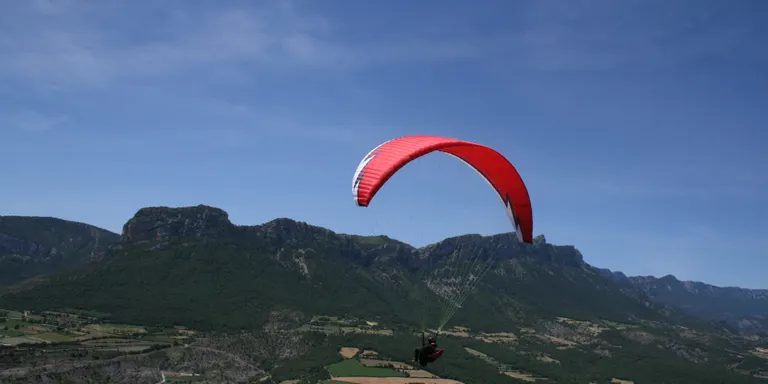 Organyà acull la Lliga Catalana de Parapent