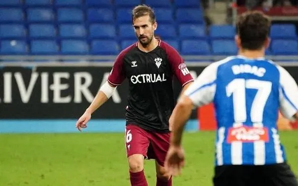 Alberto Benito estrena el nou curs com a titular en la derrota de l’Albacete al camp de l’Espanyol (3-0)