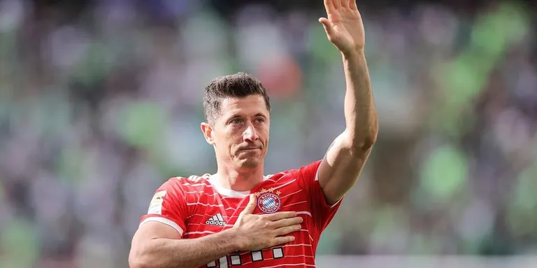El Bayern ja busca substitut a Lewandowski