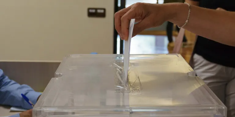 El PSC desapareix del consistori i l’aposta de Valents fracassa