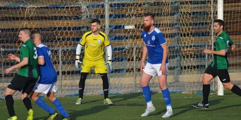 El CD Morell cau de manera contundent en la reestrena a l'Arboç (4-0)