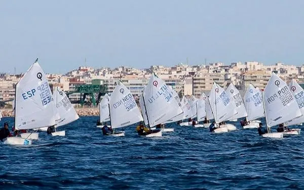 Bon paper del Club Marítim d’Altafulla en el Trofeu Internacional d’Optimist Ciudad de Torrevieja