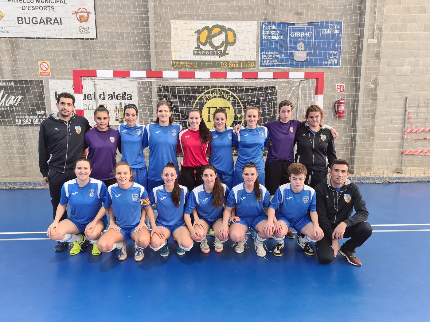 El femení de futbol sala cau en el primer partit de l’any i el masculí rasca un punt