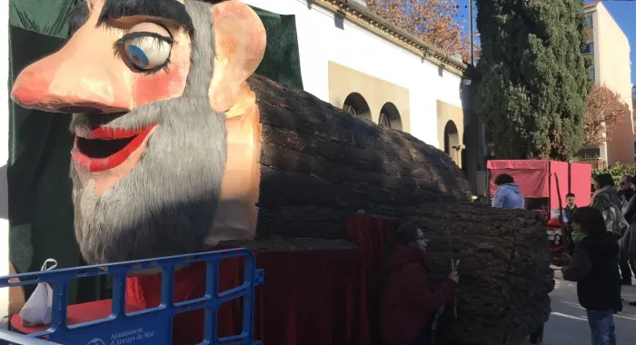 Més de 900 infants fan cagar el Tió d'Arenys