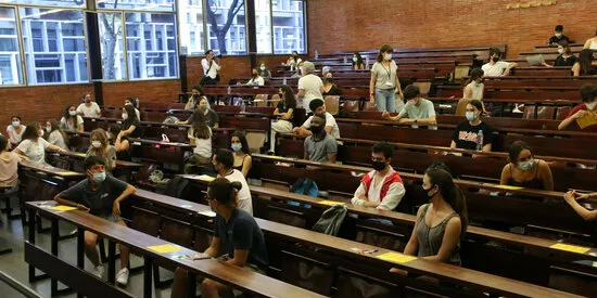 72 alumnes de Pineda comencen aquest dimarts els exàmens de Selectivitat