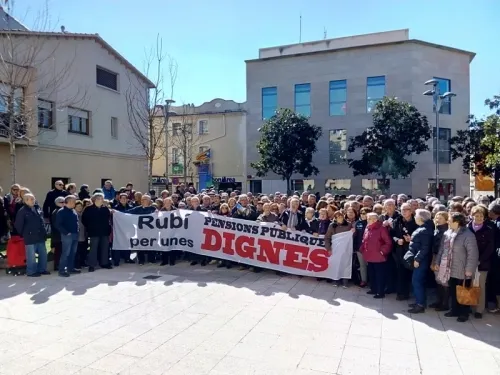 Una de les primeres assemblees del moviment