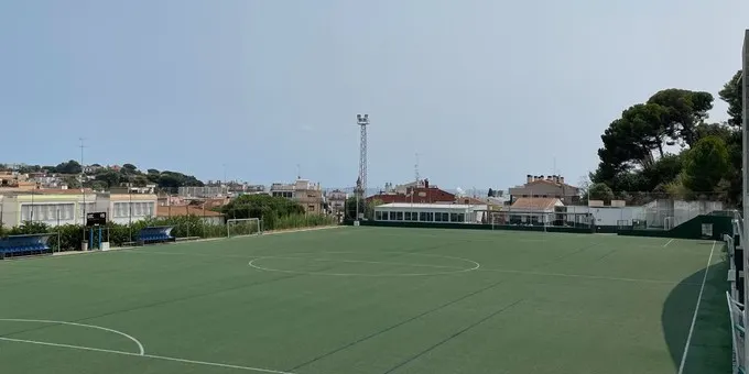 El futbol i l'hoquei viuen un cap de setmana rodó