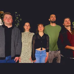 Al fons a l'esquerra del 8/4/2024 - episode art
