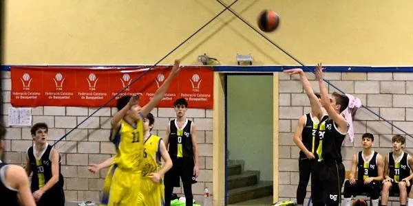 El Junior A masculí del BBG supera el Claret i manté la 2a plaça (52-88)