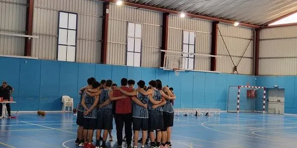 Victòria treballada del Júnior del Torredembarra BC davant el CE Turó – Aura (71-57)