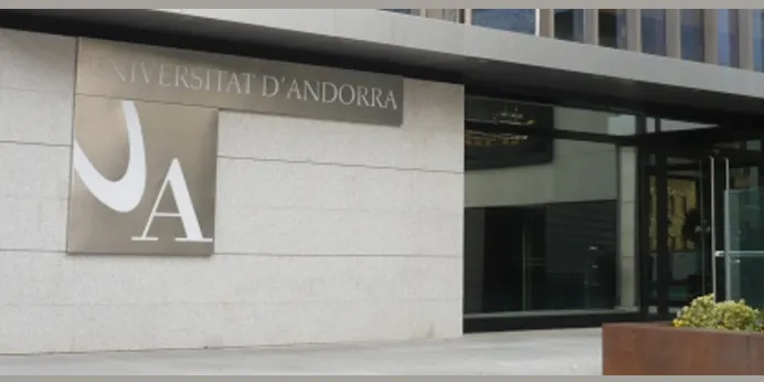 Matrícula oberta per als estudis virtuals i d’extensió universitària a la Universitat d’Andorra