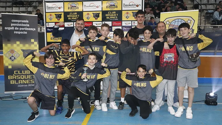 Prop de 6.500 visitants són a Blanes pel XIV Torneig de Setmana Santa de Bàsquet