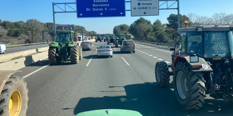 La manifestació de la pagesia es trasllada avui a Barcelona