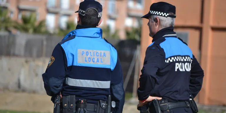 Els telèfons de la Policia Local i l'Ajuntament ja funcionen amb normalitat
