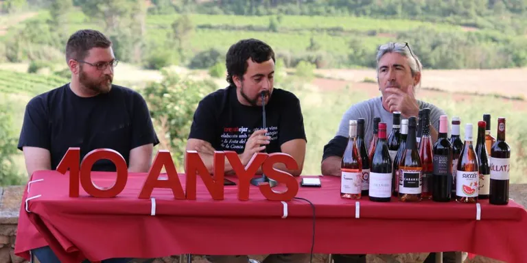 L'Esbart Dansaire inicia el curs mostrant la seva tasca educativa
