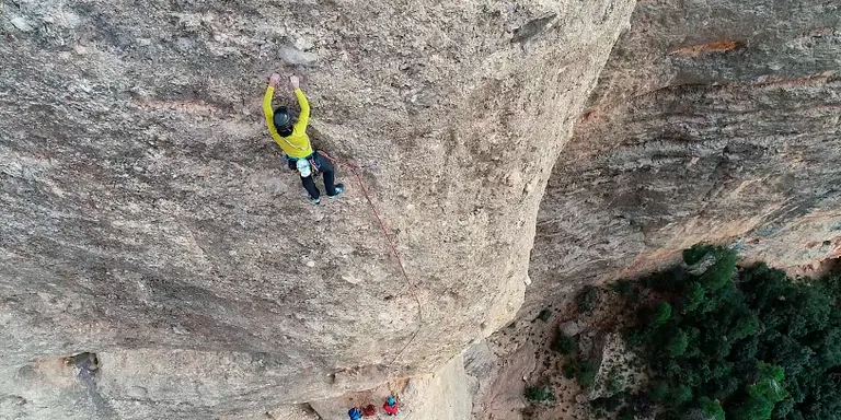 El Festival de Cinema de Muntanya de Torelló estrena un documental que explica l'eclosió de l'escalada a Catalunya
