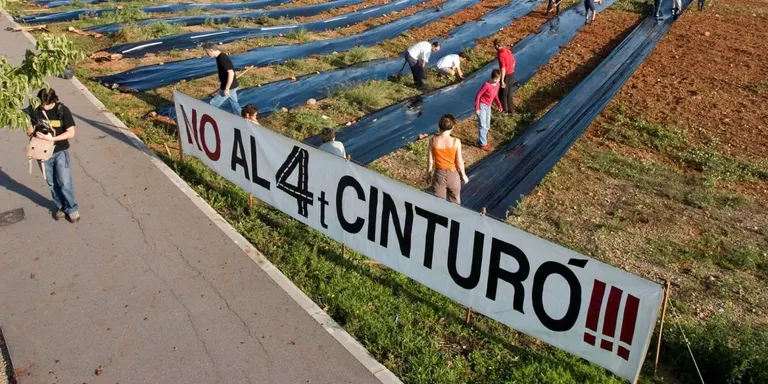 ERC proposa al Parlament un tren orbital i millores a la xarxa viària com a alternatives al Quart Cinturó