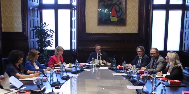El Parlament activa el mecanisme per poder fer una investidura a l'agost, si cal