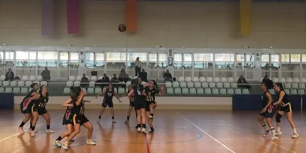 Els detalls condemnen el CB Altafulla davant el CB Cambrils (36-42)
