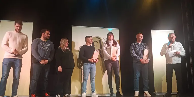 Laia Cererols, Ismael Fernández i Genís Jordán, pendonistes de Sant Antoni 2026