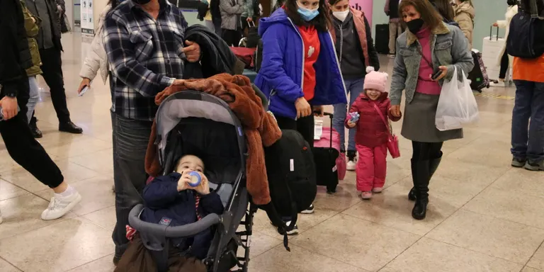 El Govern preveu habilitar 2.000 noves places per acollir refugiats ucraïnesos