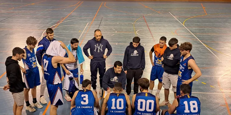 El CB Cambrils obté una victòria treballada a la pista del CB La Selva