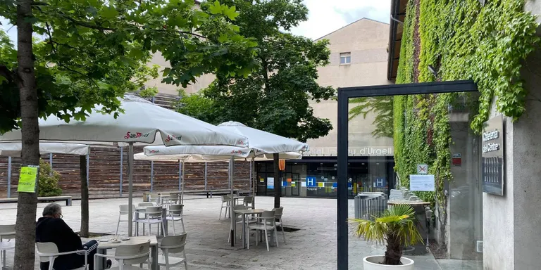 Surt a concurs l'explotació del Bar del Centre Cívic El Passeig de la Seu