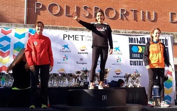 Marta Camps s’imposa en els 10km de la Mitja Marató de Tarragona