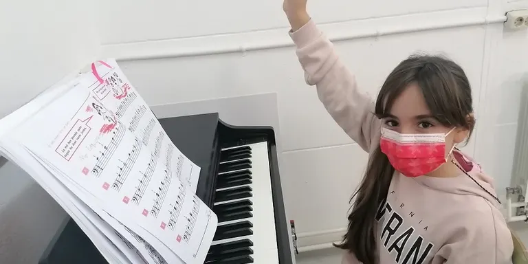 L'Escola Municipal de Música ha représ les classes presencials amb molta il·lusió