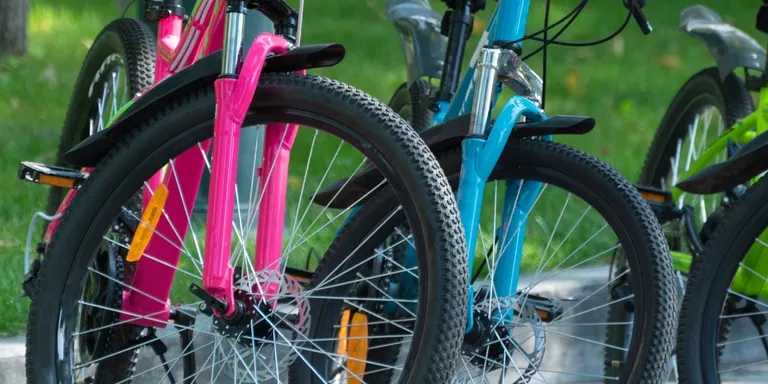 Banc de bicicletes solidàries del Pla Educatiu d'Entorn de l'Alt Segrià