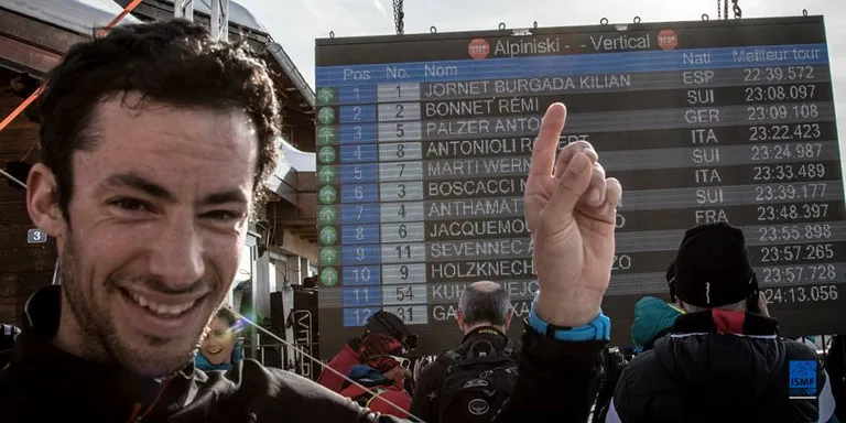 Or de Kilian Jornet i plata de Laura Orgué en vertical a l'Europeu d'esquí de muntanya