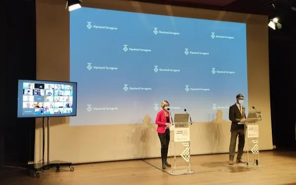 La Generalitat i la Diputació de Tarragona inverteixen 33,7M€ pel desplegament de fibra òptica a la demarcació