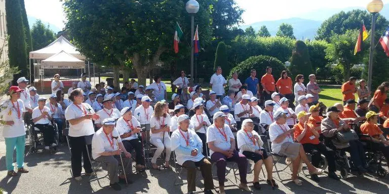 Èxit de participació a la 13a Trobada Esportiva de Residències