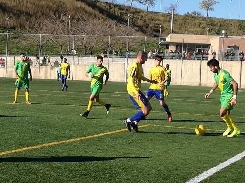 El partit a El Llano ha deixat tocat a l'Olímpic / Arxiu