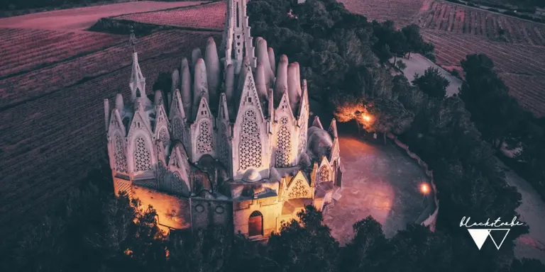 El centre d'estudis ofereix una xerrada sobre l'obra de Jujol