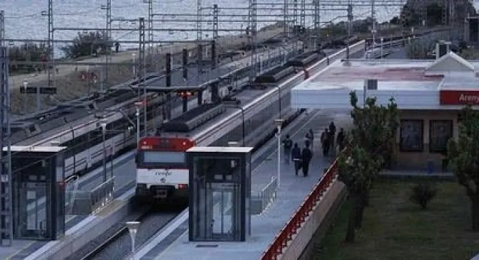 Amplien el número de combois al seu pas pel Maresme