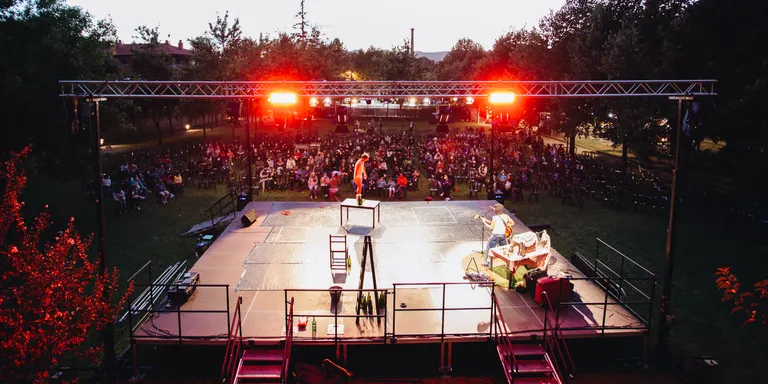 El Festus de Torelló programa una vintena d'espectacles de circ, dansa, música i arts visuals