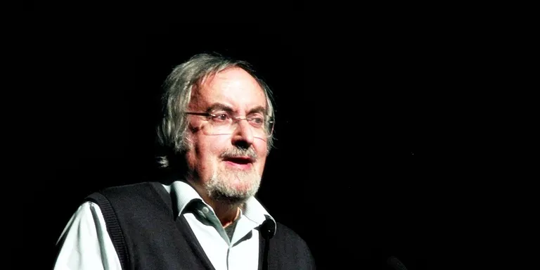 Més d'un centenar de persones assisteixen a l'acte d'arrencada dels 40 anys de l'Institut