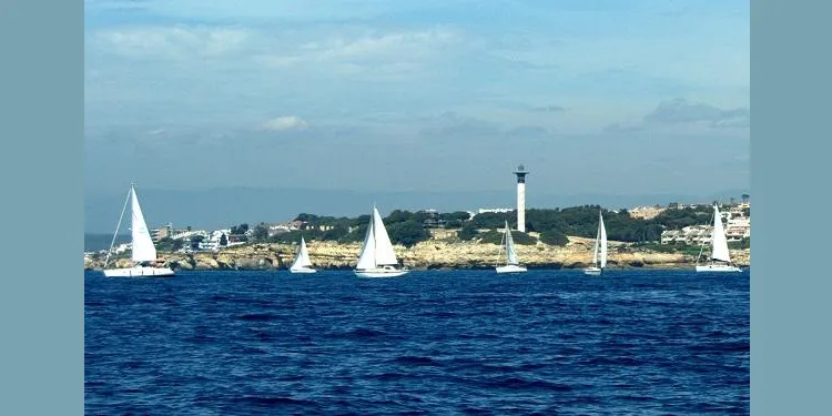 Una vintena d’embarcacions competiran en la ‘I Regata Illes Columbretes’ de Torredembarra