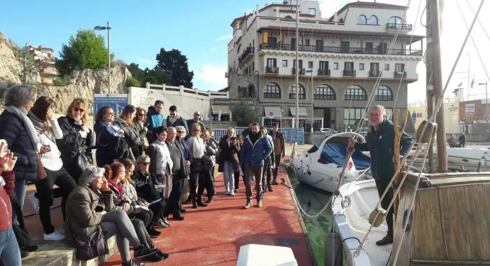 Abans de rebre el diploma a Sant Pol, es va fer una visita al Port d'Arenys ( Foto: Ajuntament d'Ar