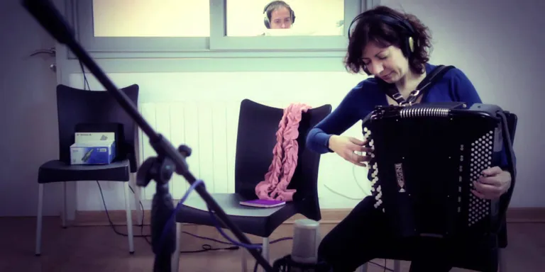 El cicle 'Alternatives' parla de musicoteràpia amb Pilar Planavila